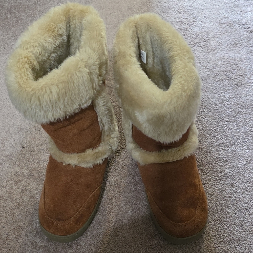 Style & Co. Brown and Cream Boots